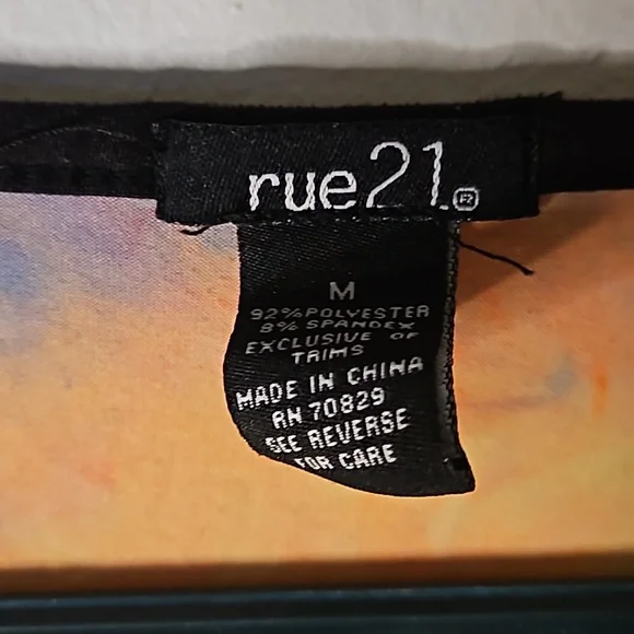 Rue21 Multicolored Soft and Comfortable Tanktop - Picture 3 of 9